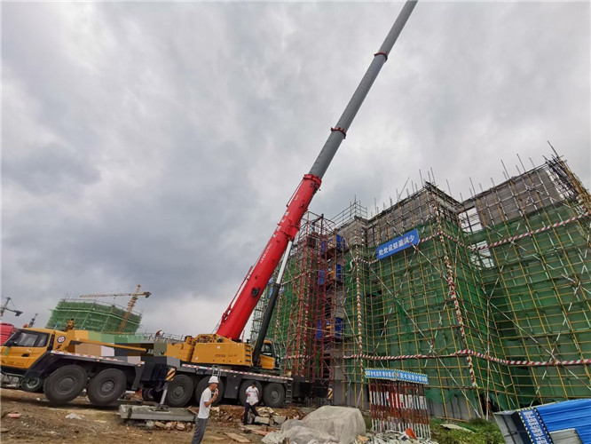 平谷区吊车租赁需要注意事项